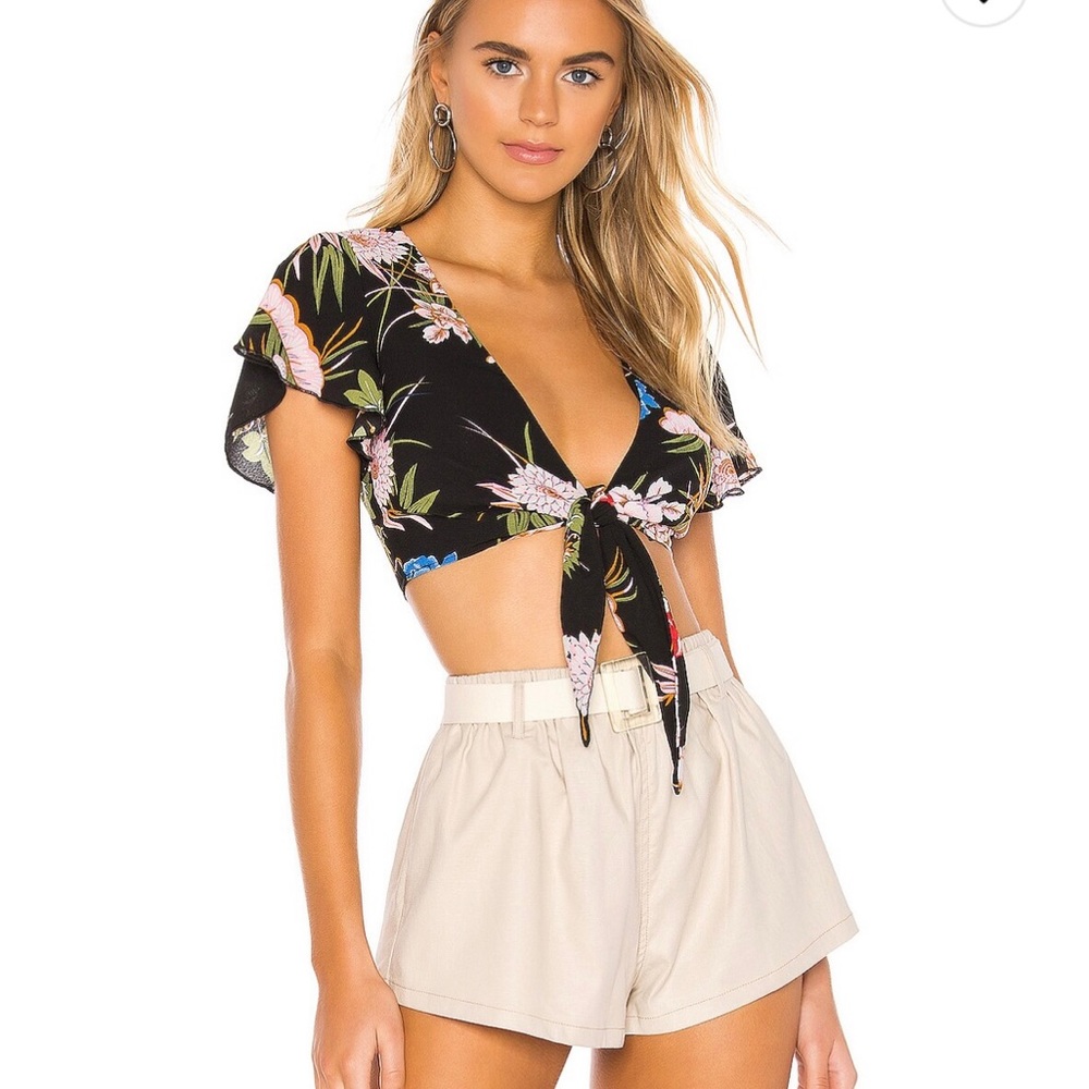 Kaylie tie front top